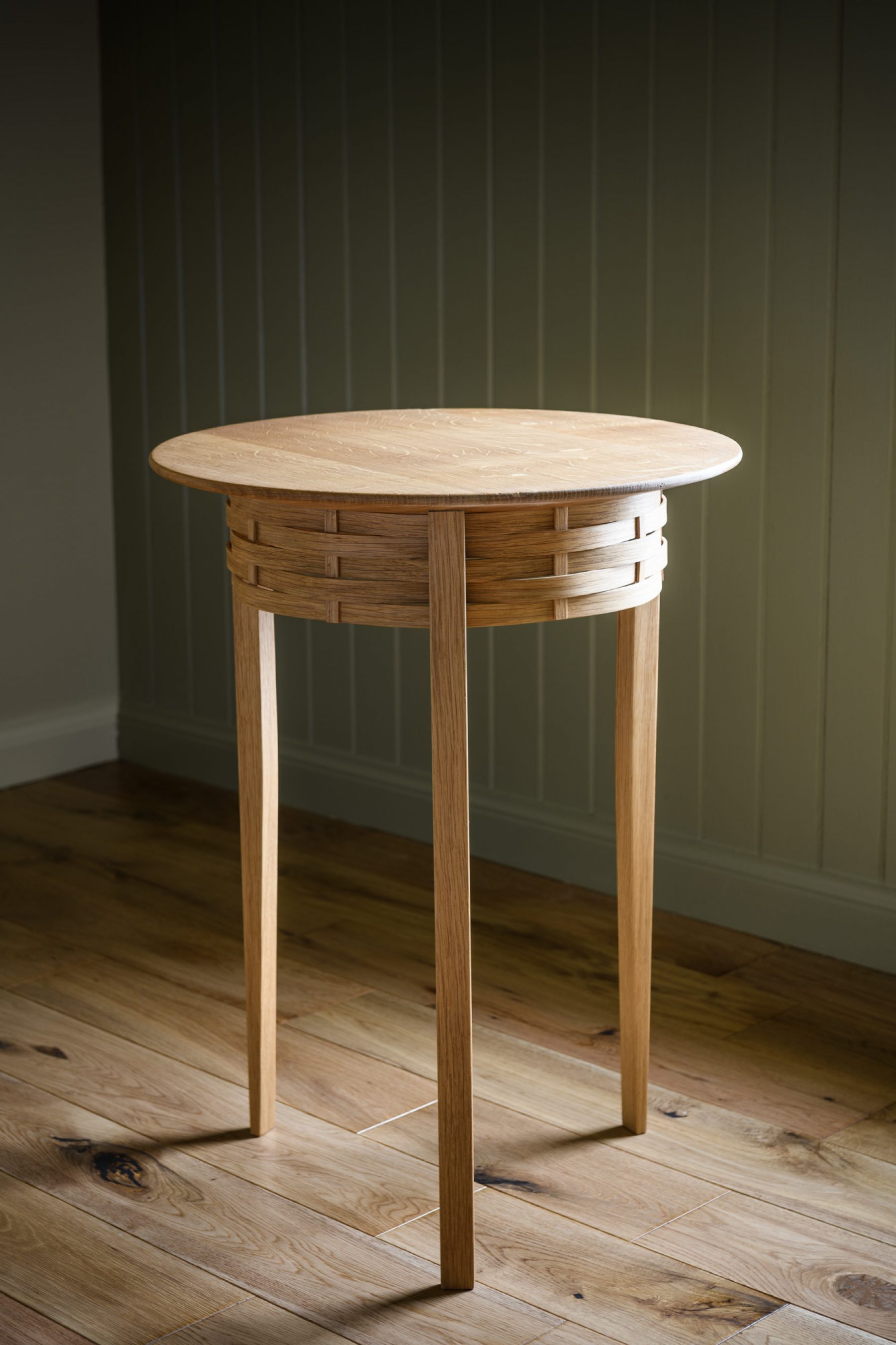 Thorter side table